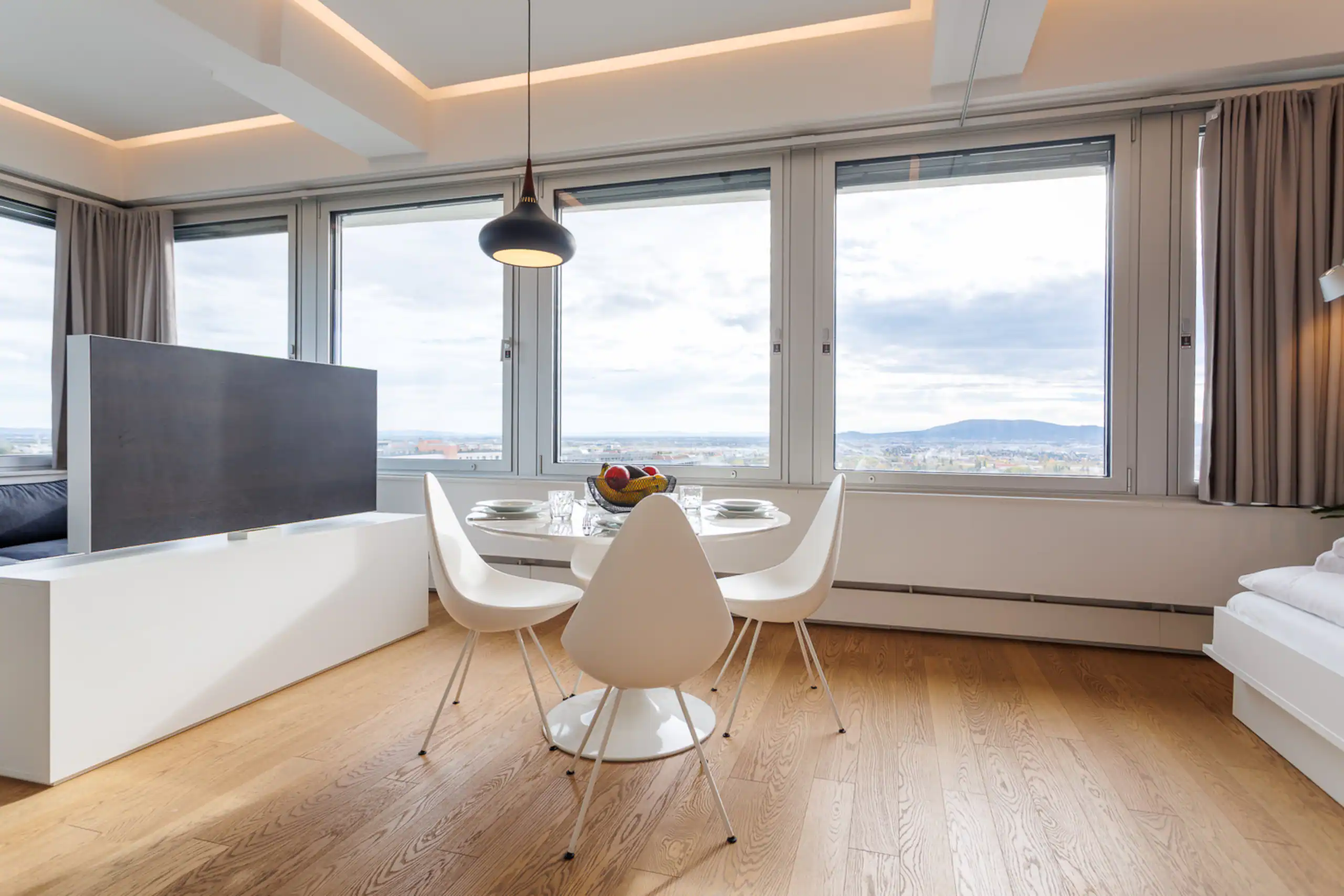 Studio 31 m² · 11. Stock